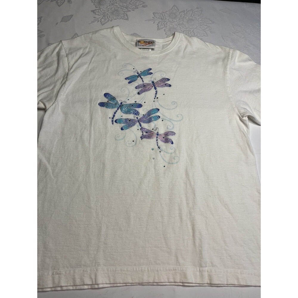 Morning Sun Dragonfly Gems Blues Greens Cream Colored Pullover Tee Tshirt Sz M